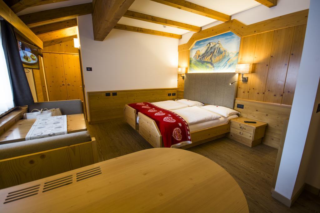 Hotel Cirelle Suite & Spa Canazei Exteriér fotografie