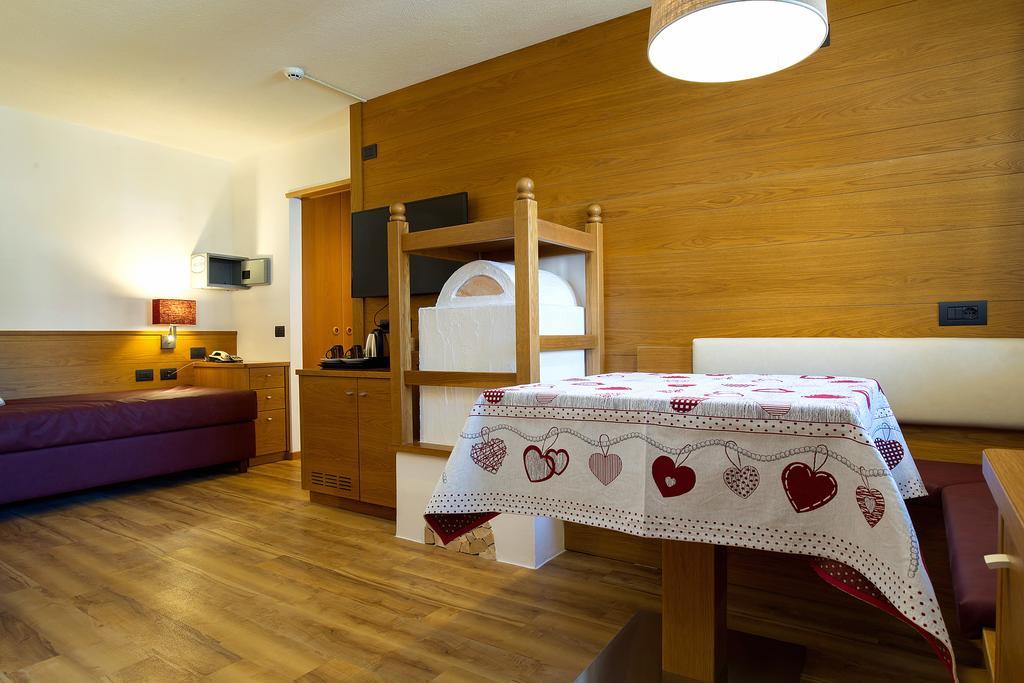 Hotel Cirelle Suite & Spa Canazei Exteriér fotografie
